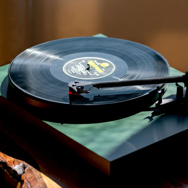 Pro-ject Debut Carbon Evo Turntable - Satin Steel Blue