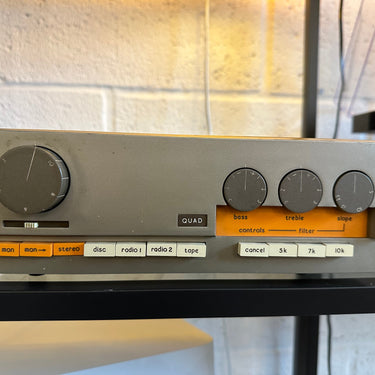 33 Pre-Amplifier