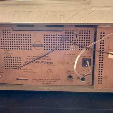 GRUNDIG - TYPE 4570 U/STEREO