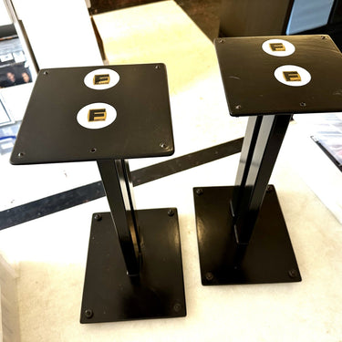 FOUNDATION - SPEAKER STANDS