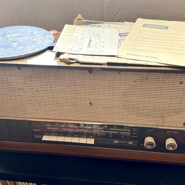GRUNDIG - TYPE 4570 U/STEREO