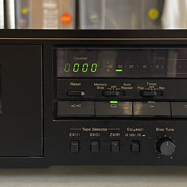 NAKAMICHI - CR-2E CASSETTE DECK