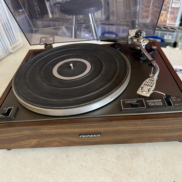 PIONEER - PL-120 TURNTABLE