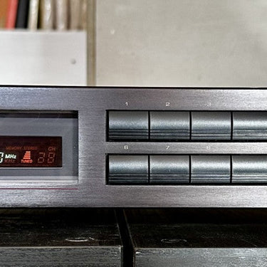 ROTEL - RT 935AX TUNER