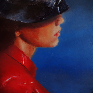Bess Atwell - Cut a Figure