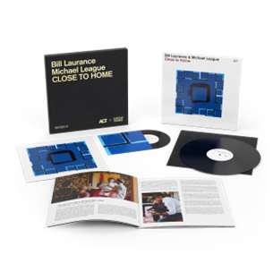 Deluxe Vinyl Box + Bonus Exclusive 7"
