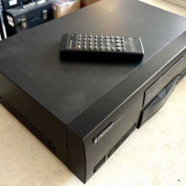 PIONEER - PD-S703 CD PLAYER
