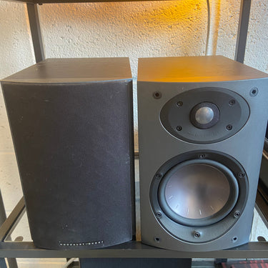 Aviano 1 Bookself Speakers