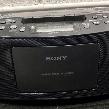 SONY - CFD-S50 PERSONAL AUDIO SYSTEM