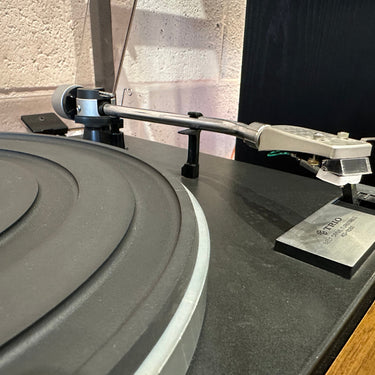 KD-1033 Turntable